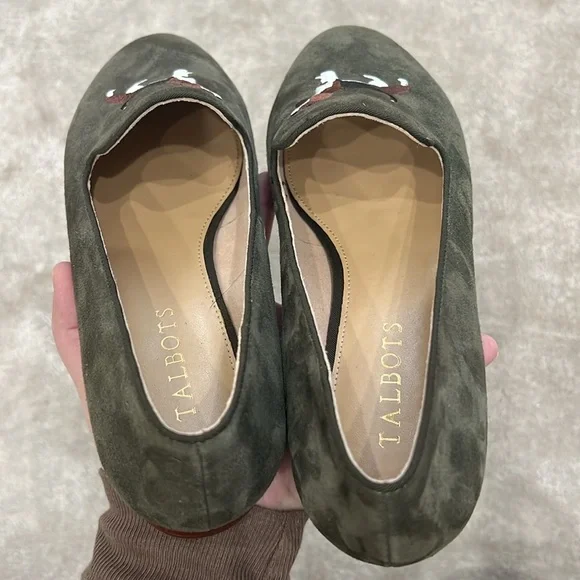 NWOT Talbots RYAN EMBROIDERED SUEDE LOAFERS/FLATS in olive size 7.5 - Picture 9 of 9